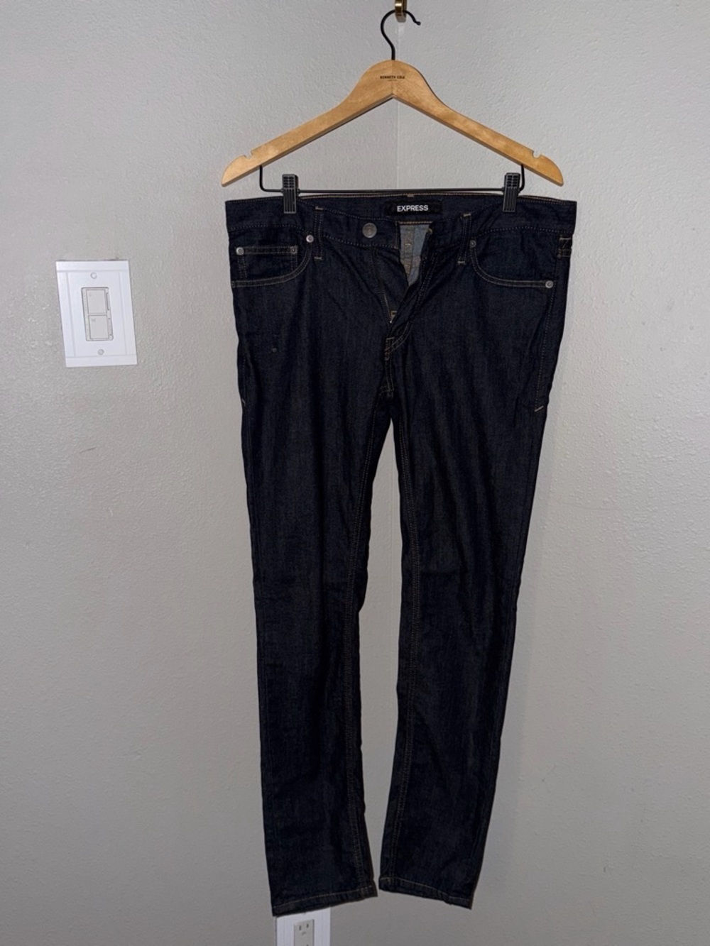 Express Black Straight-Leg Jeans